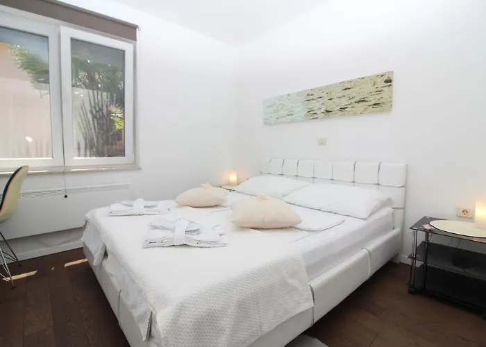 Seccareccia Apartman *